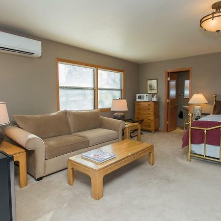 Brookside Bed & Breakfast フッド・リバー エクステリア 写真
