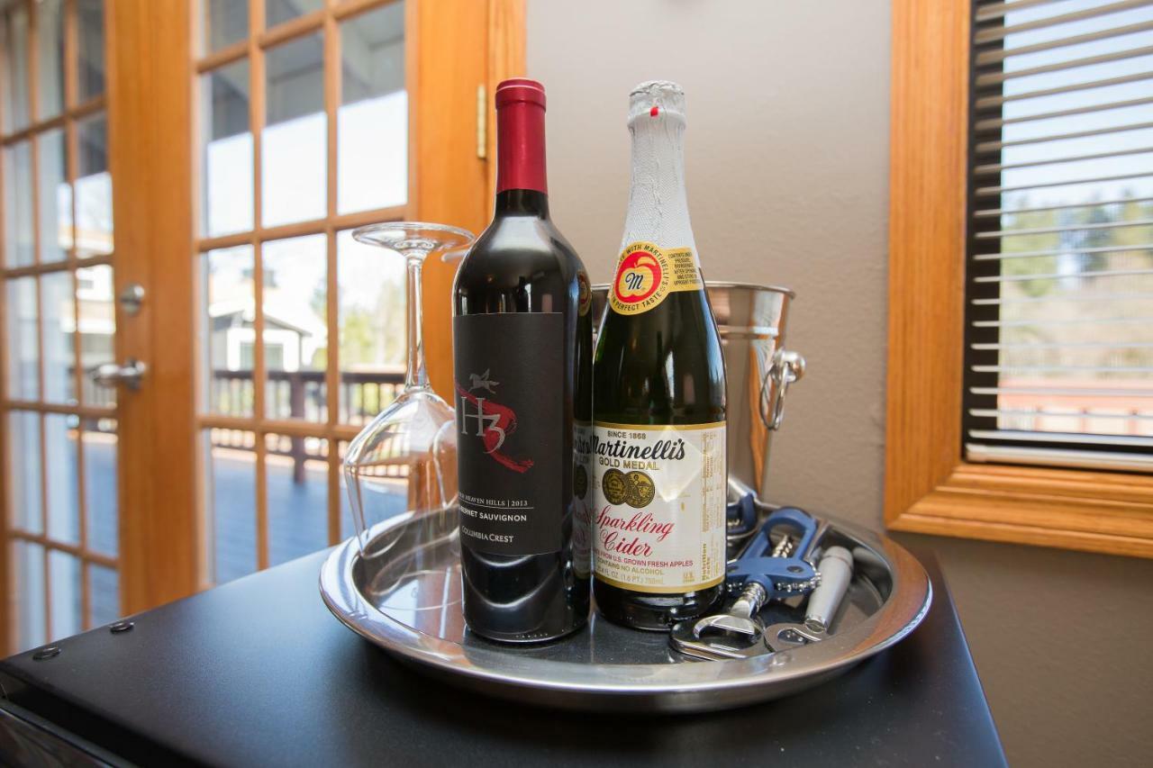 Brookside Bed & Breakfast フッド・リバー エクステリア 写真