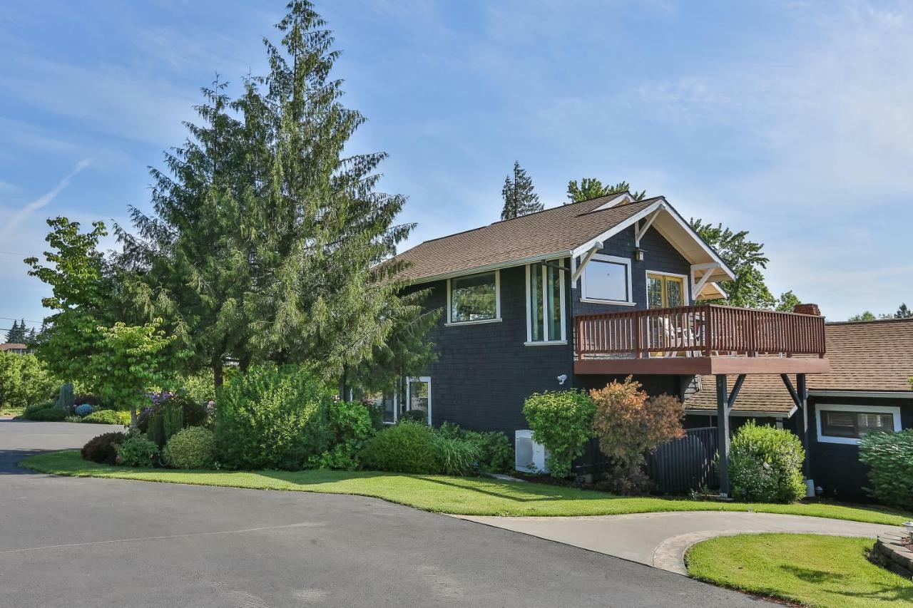Brookside Bed & Breakfast フッド・リバー エクステリア 写真