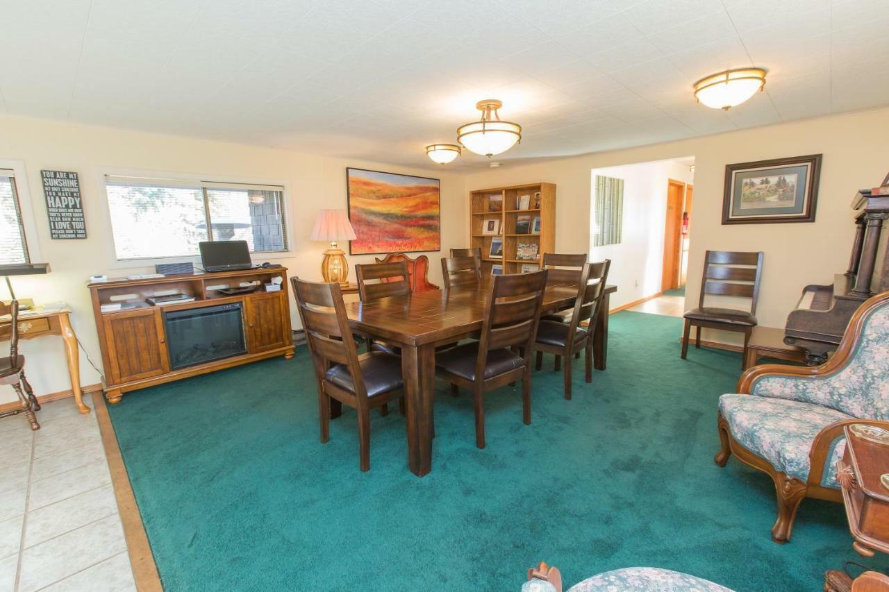 Brookside Bed & Breakfast フッド・リバー エクステリア 写真